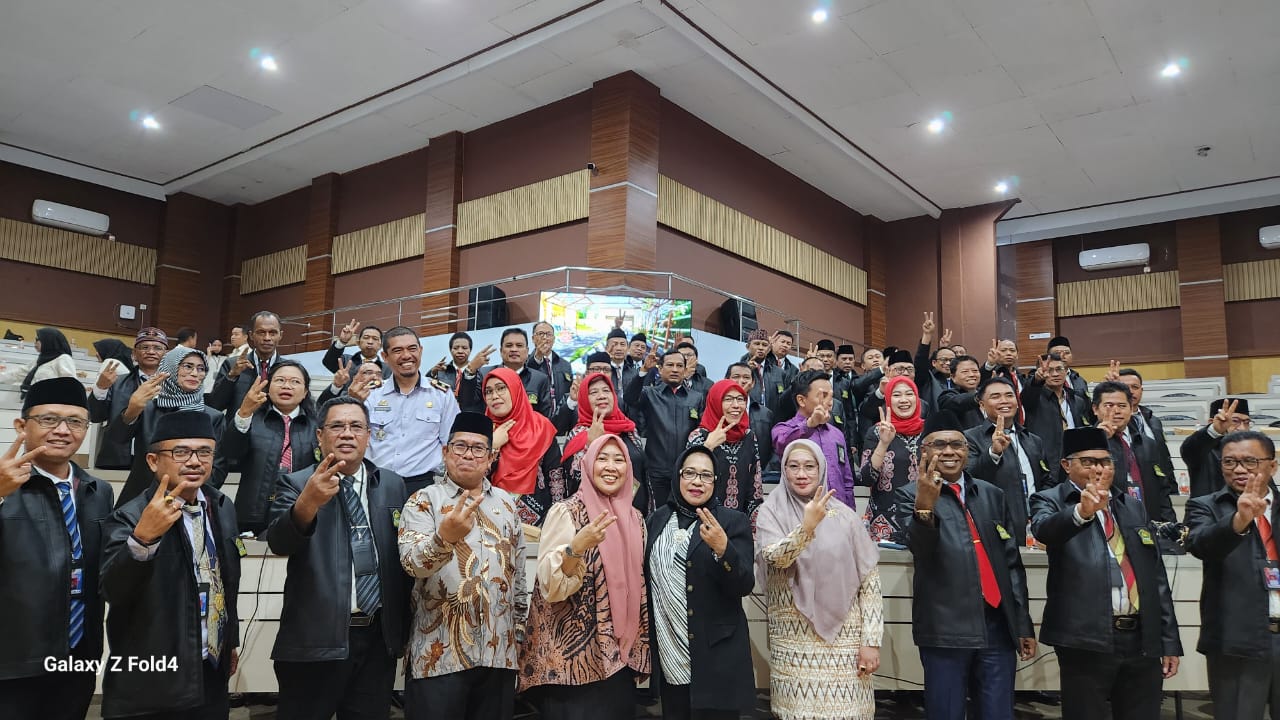 Seminar Laporan Hasil Studi Lapangan Kinerja Organisasi Peserta PKA BDK Makassar di Parepare