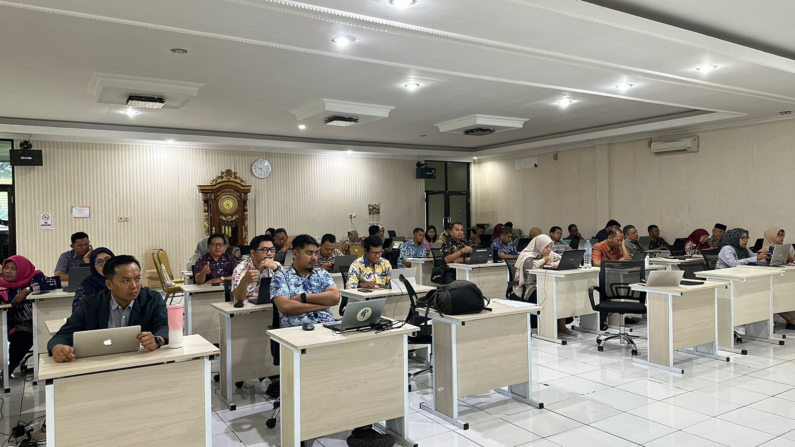 BDK Makassar menggelar Bimbingan Teknis (bimtek) Penyelesaian Sasaran Kinerja Pegawai (SKP) Berbasis e-Kinerja 